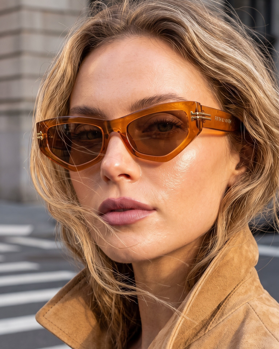FIFTH AND NINTH Sunglasses WREN