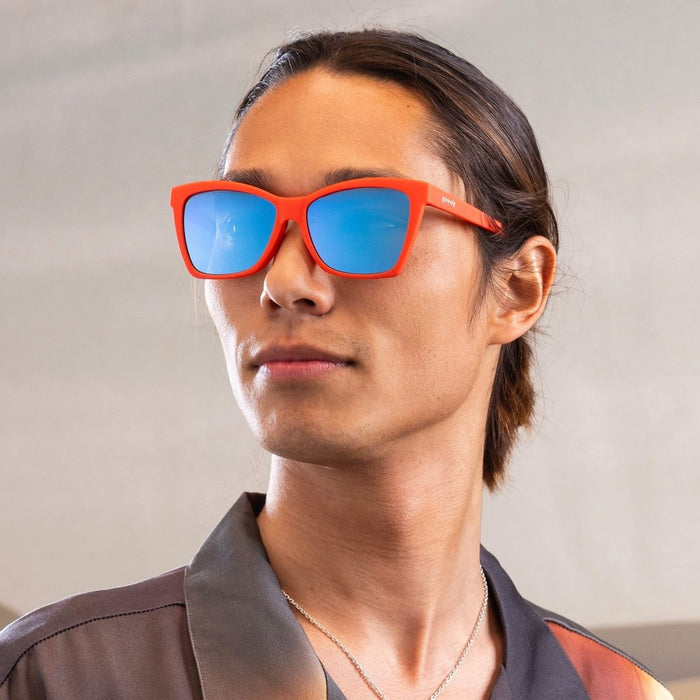 GOODR "Kisses Canvas, Sells It For Fortune" Polarized Pop G Sunglasses