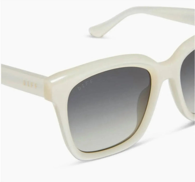 Women's Meredith Square Sunglasses