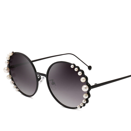 RAMODO JEWELRY Pearl Embellished Round Sunglasses - Vintage Glamour - Product image