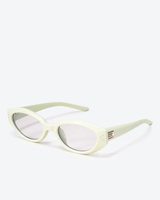 VEGA - Black Lenses, Translucent Red Frame