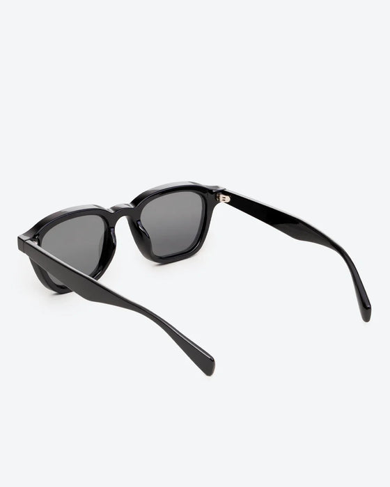 RYDER - Black Lenses, Black Frame