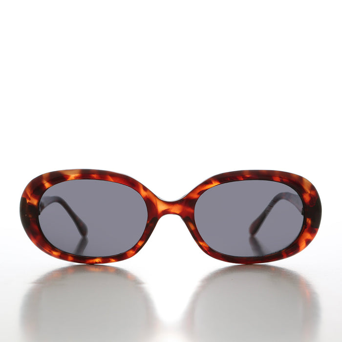 SUNGLASS MUSEUM Classic Oval Vintage Sunglasses - Agatha