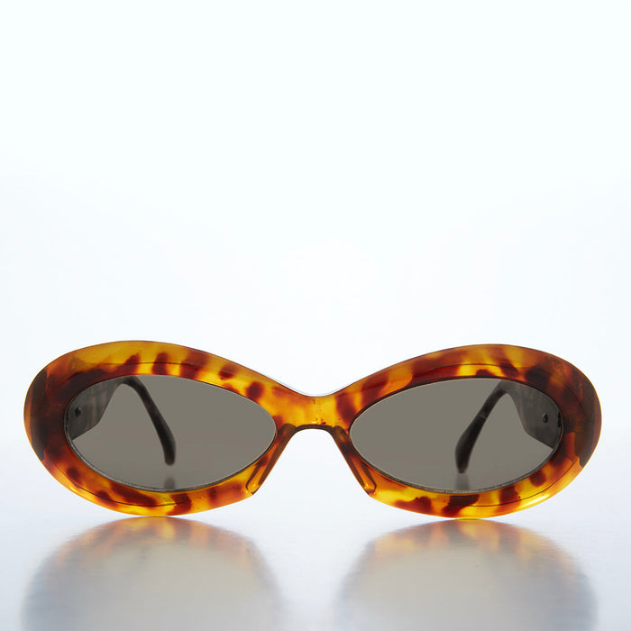 SUNGLASS MUSEUM Classic Chunky Oval Women's Sunglasses - Alicia