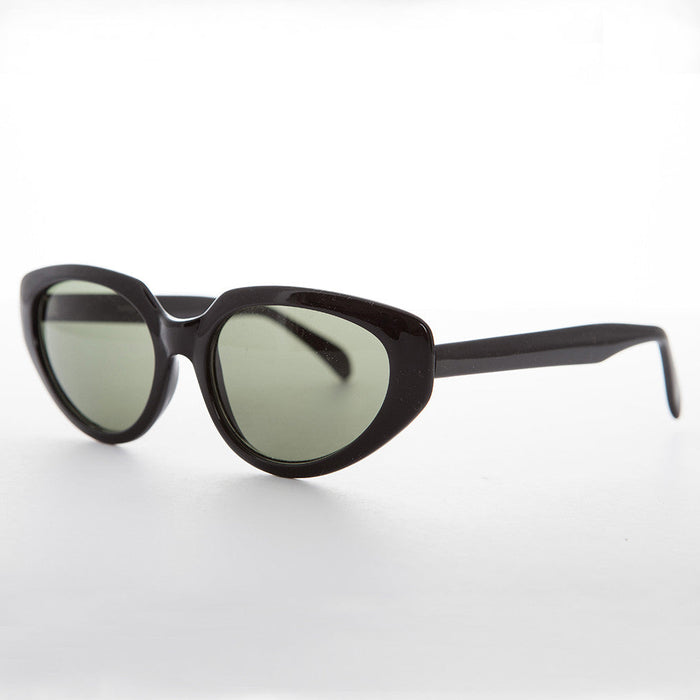 SUNGLASS MUSEUM Women's Oversized Cat Eye Vintage Sunglasses - Ava