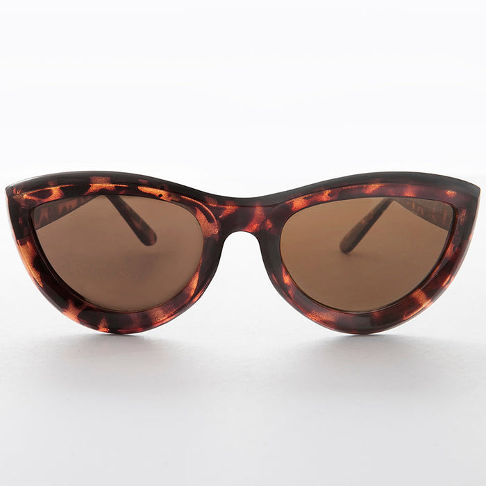 SUNGLASS MUSEUM Rare Oversized Mod Cat Eye Chunky Sunglass - Big Momma