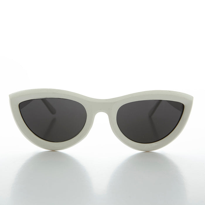 SUNGLASS MUSEUM Rare Oversized Mod Cat Eye Chunky Sunglass - Big Momma