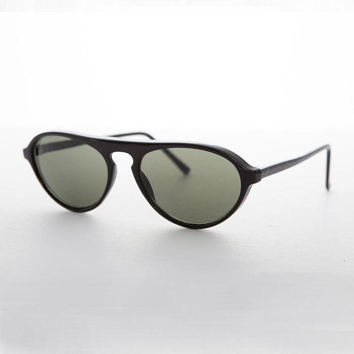 image of sunglasses model SUNGLASS MUSEUM SUNGLASS MUSEUM Race Car Vintage Aviator with Keyhole Bridge - Hopkins