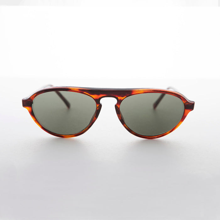image of sunglasses model SUNGLASS MUSEUM SUNGLASS MUSEUM Race Car Vintage Aviator with Keyhole Bridge - Hopkins