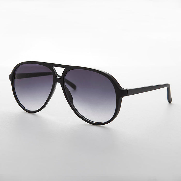 SUNGLASS MUSEUM Large Frame Pilot Vintage Sunglass with Gradient Lens - Champ