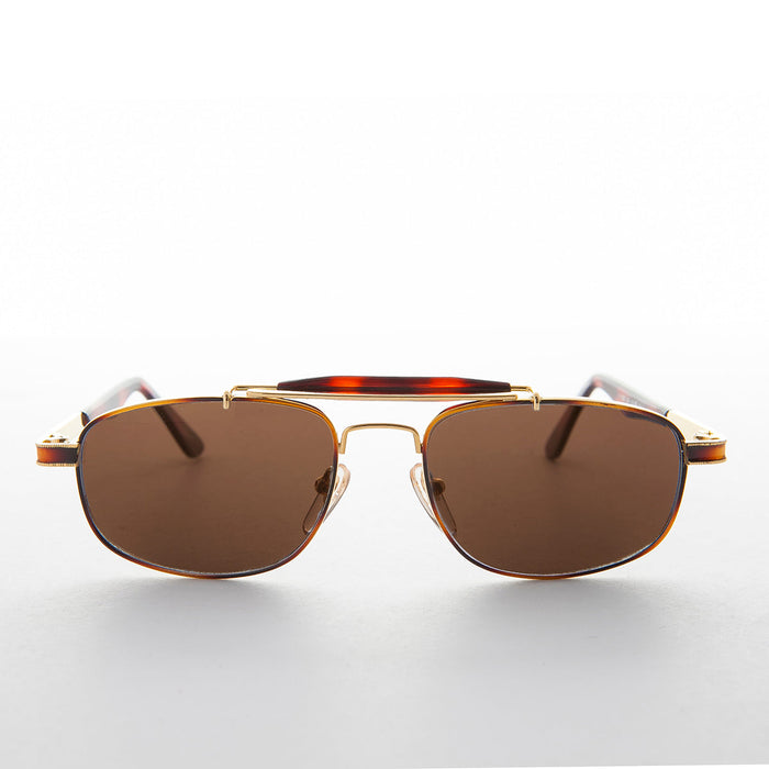 SUNGLASS MUSEUM Narrow Rectangular Vintage PIlot Sunglass - Chipper