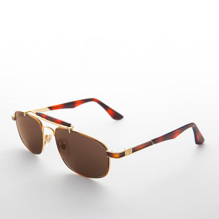 SUNGLASS MUSEUM Narrow Rectangular Vintage PIlot Sunglass - Chipper