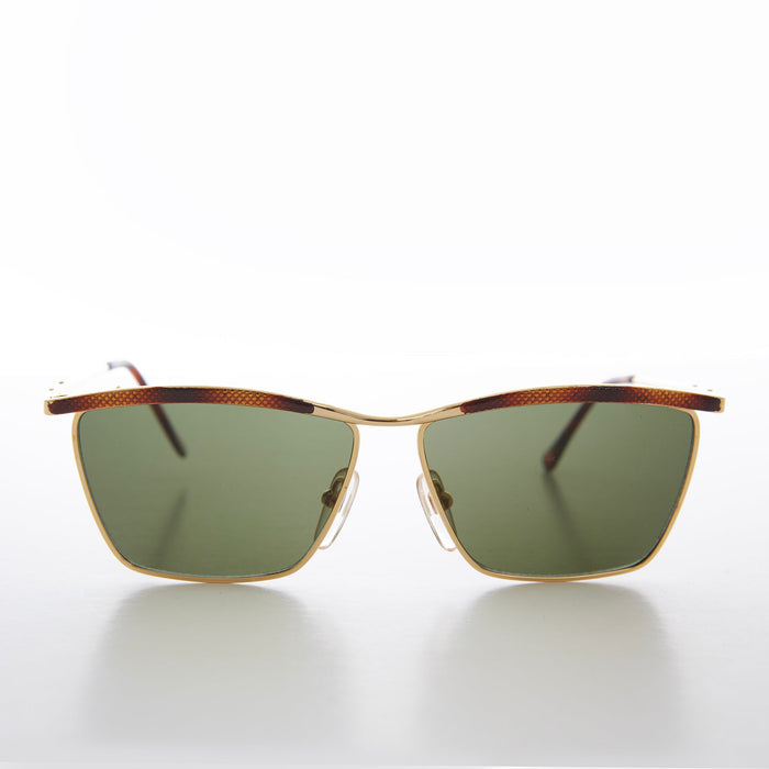 SUNGLASS MUSEUM Gold Square Unisex Vintage Sunglasses - Cypher