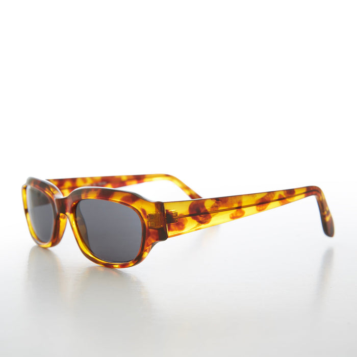 SUNGLASS MUSEUM Mod Bold Rectangular Unisex Stylish Sunglass - Dana