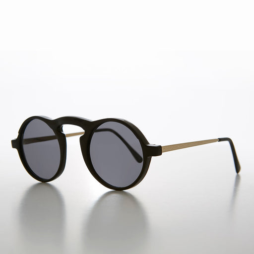 image of sunglasses model SUNGLASS MUSEUM Round Old Fashioned Aviator Sunglasses - Dane