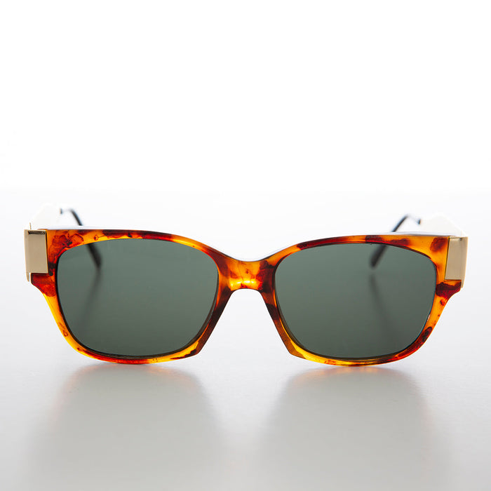SUNGLASS MUSEUM Mod Unisex Vintage Sunglass with Gold Temples - Deluca