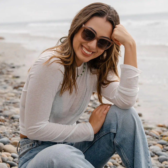 Rose Latte Deja Views