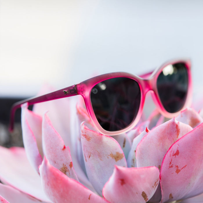 Spanish Rose Deja Views