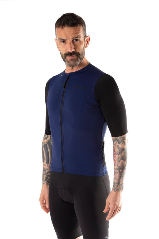 ecoon apparel cycling jacket domancy men sustainable clothing recyclable premium blue KRN glasses ECO110229TM M