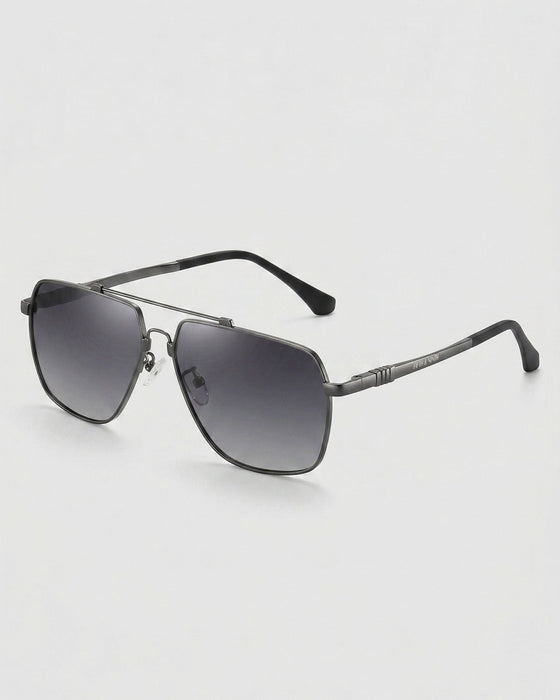 FIFTH AND NINTH Sunglasses EAST