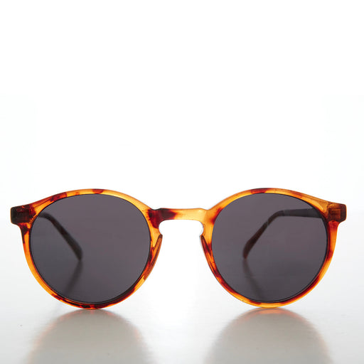 image of sunglasses model SUNGLASS MUSEUM Round Horn Rim Preppy Vintage Sunglasses - Farlow