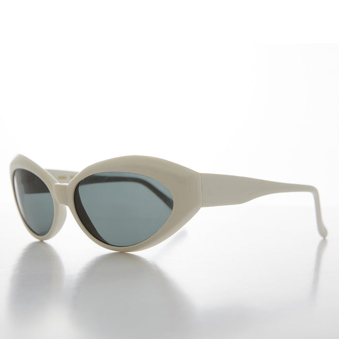 SUNGLASS MUSEUM 90s Curved Cat Eye Sunglass Retro with Glass Lens - Flo
