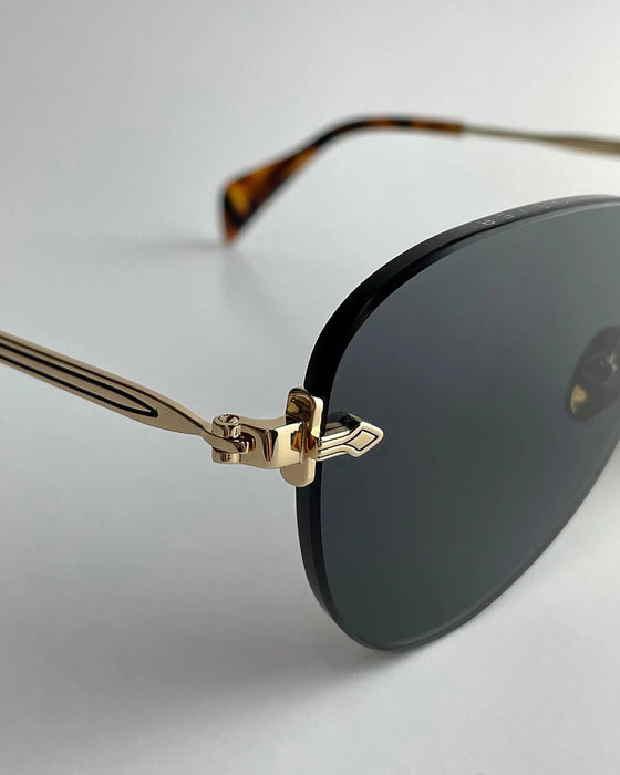 image of sunglasses model SAINT OWEN SAINT OWEN Sunglasses FOREVER Gold | Grey