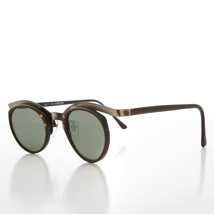 SUNGLASS MUSEUM Unique Round Edgy Floating Rim Sunglass - Gavi