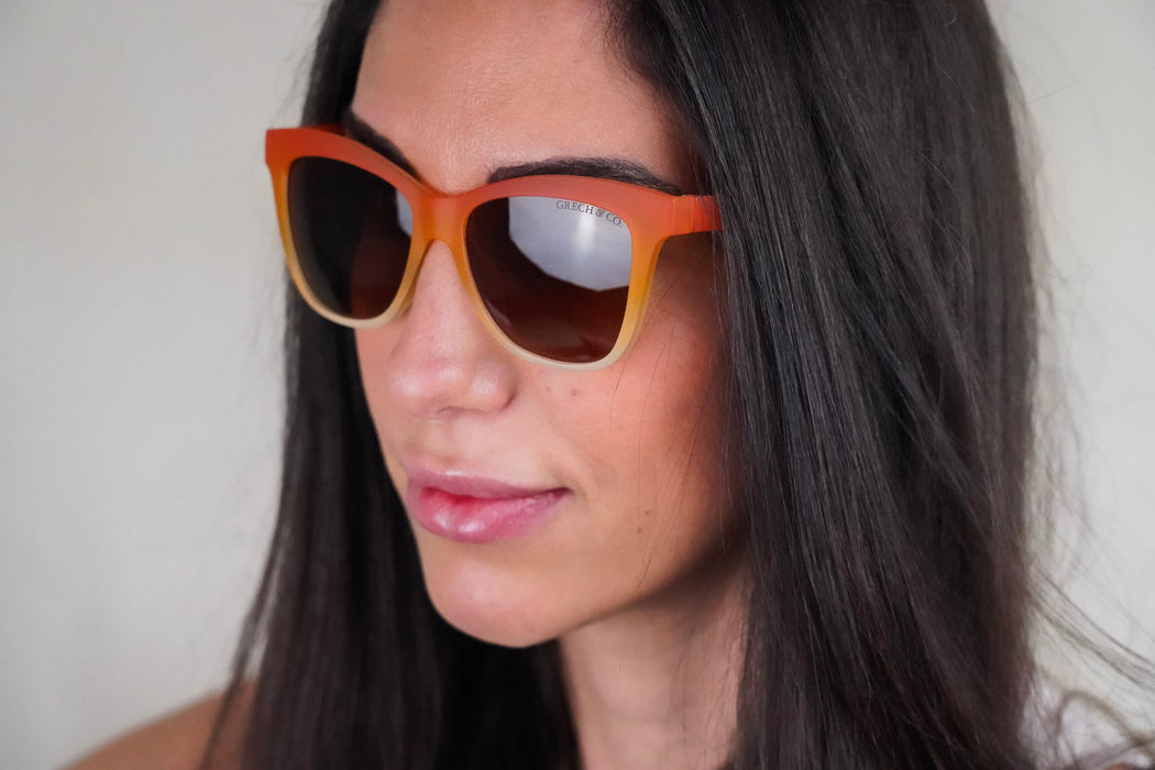 Iconic Wayfarer Ombre  | Polarized Sunglasses | Adult | 15+ Y | Desert Teal Ombre