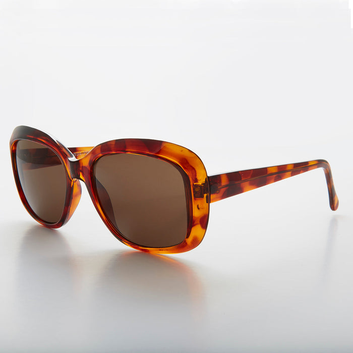 SUNGLASS MUSEUM Square Retro Vintage Women's Sunglass - Gwen
