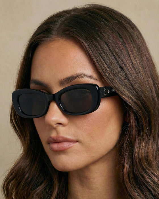 FIFTH AND NINTH Sunglasses ANYA