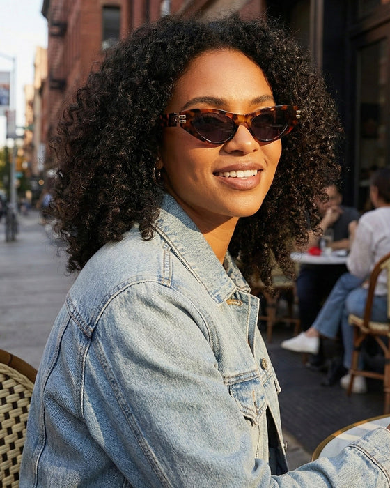 FIFTH AND NINTH Sunglasses STORY