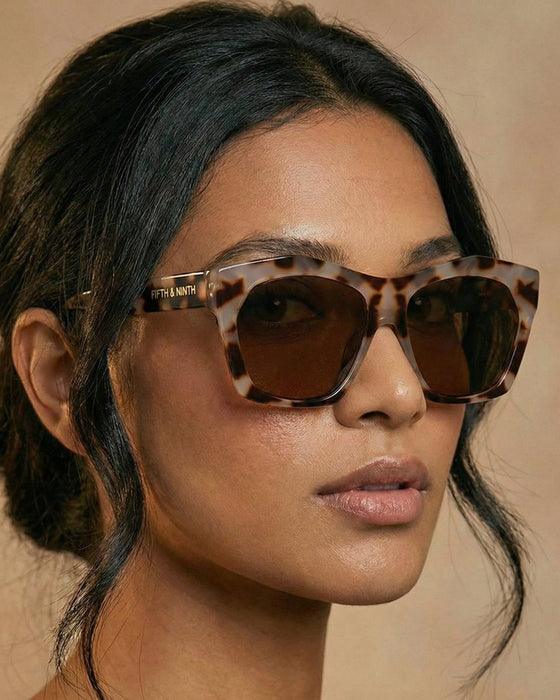 FIFTH AND NINTH Sunglasses CLARA