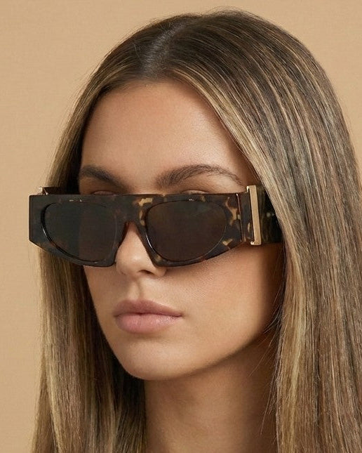 FIFTH AND NINTH Sunglasses STEVIE