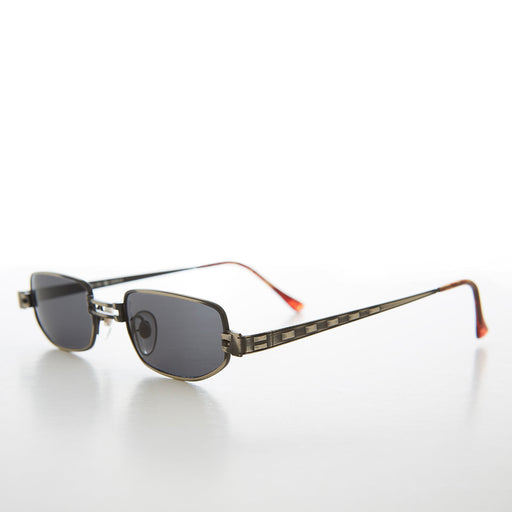 image of sunglasses model SUNGLASS MUSEUM Small Rectangle Metal Punk Vintage Sunglasses - Hitch