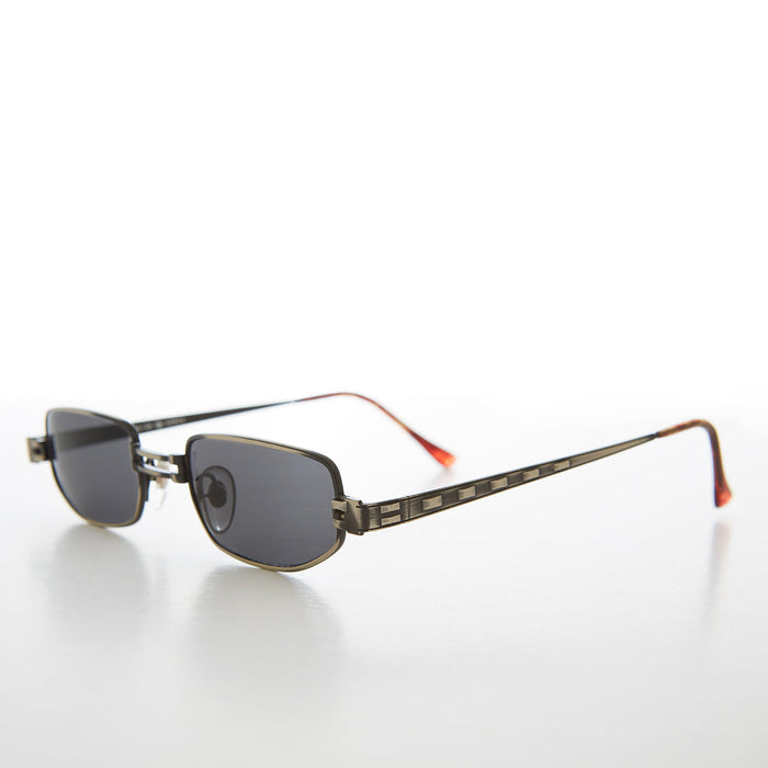 image of sunglasses model SUNGLASS MUSEUM Small Rectangle Metal Punk Vintage Sunglasses - Hitch