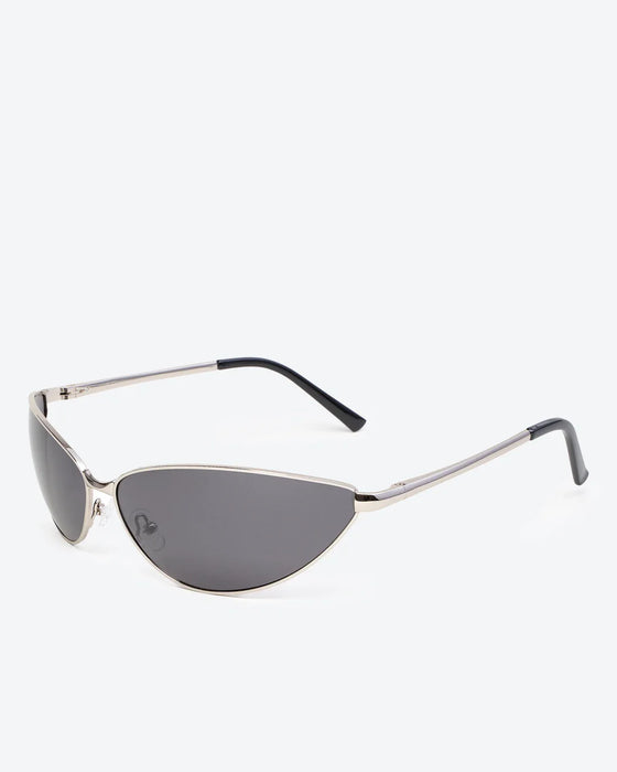 GLEAMLEY SVELTE - Black Polarized Lenses, Gold Chrome Frame - Product image