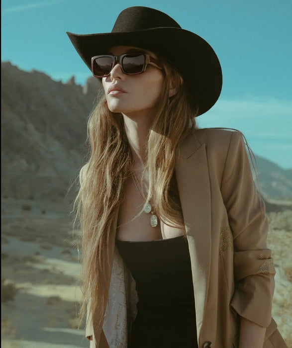 image of sunglasses model SAINT OWEN SAINT OWEN Sunglasses CASH Maroon | Brown