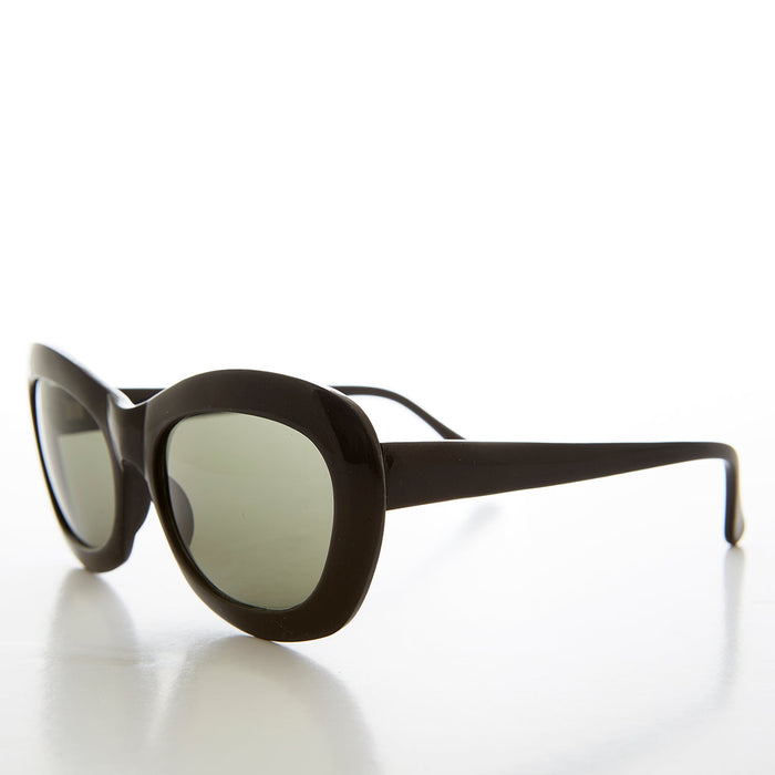 SUNGLASS MUSEUM Large Cat Eye Women's Sunglass - Isla