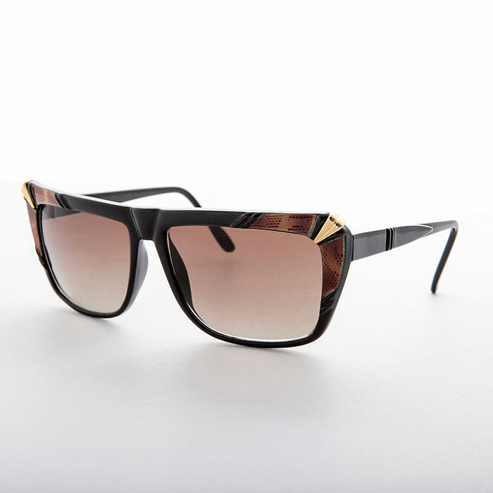 SUNGLASS MUSEUM Hip Hop Flat Top Style Vintage Sunglass - Kayah