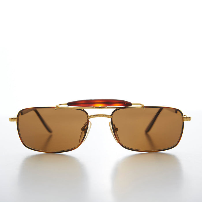 SUNGLASS MUSEUM Gold 90s Vintage Pilot Sunglass - Kit