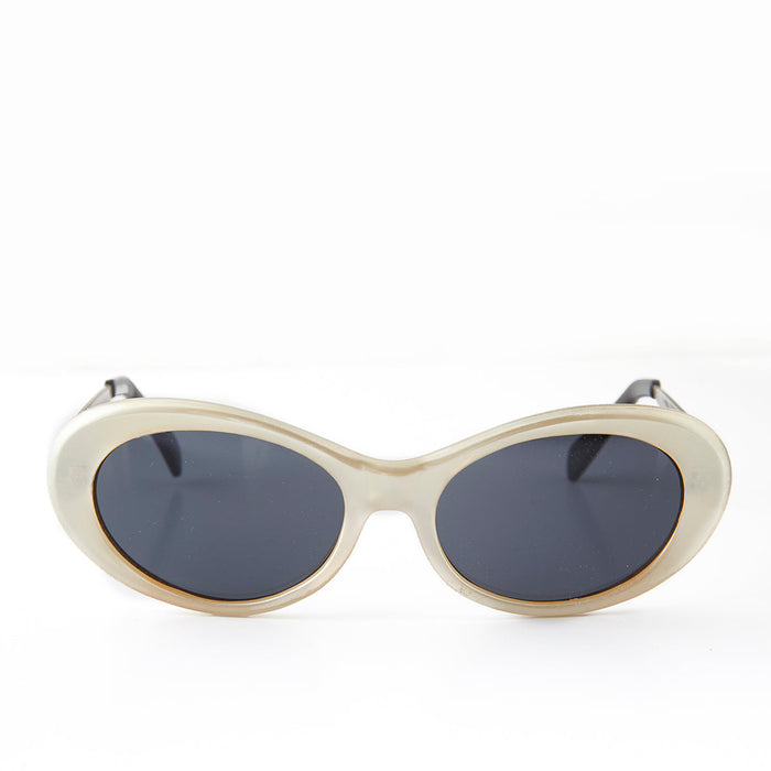 SUNGLASS MUSEUM Oval Mod Punk Cateye 90s Vintage Sunglass - Loretta