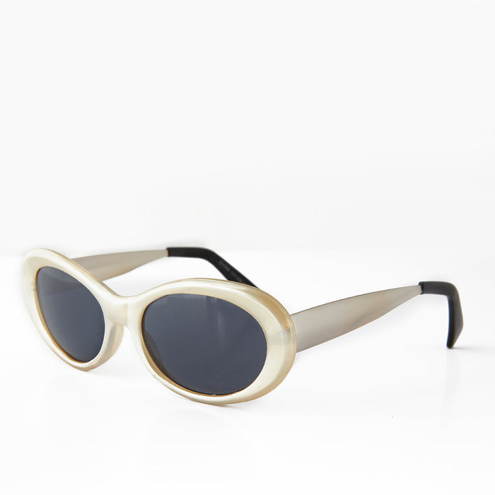 SUNGLASS MUSEUM Oval Mod Punk Cateye 90s Vintage Sunglass - Loretta