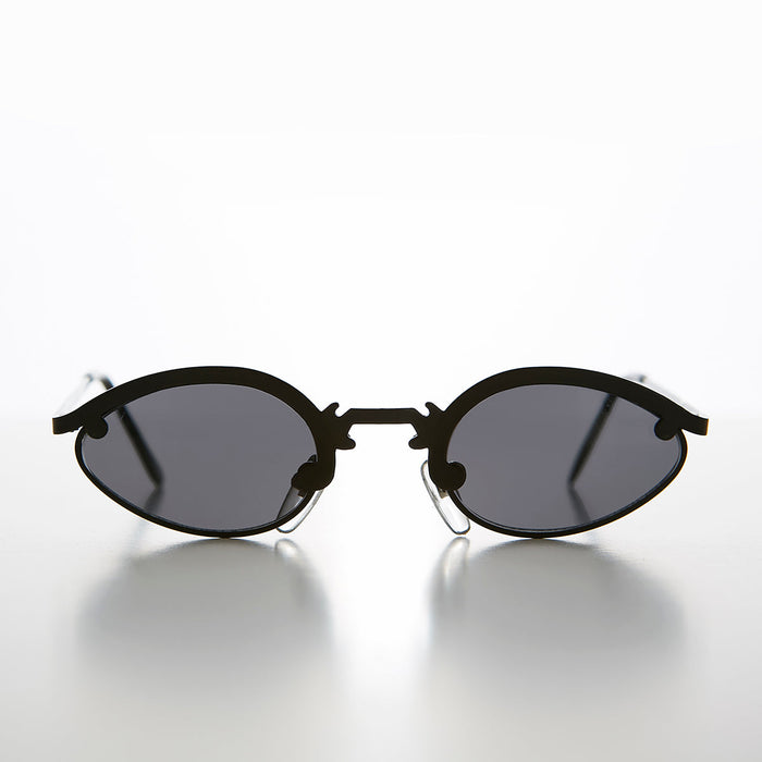 Unique Oval Metal Vintage 90s Sunglass - Lotus