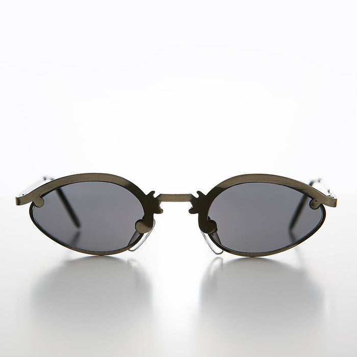 Unique Oval Metal Vintage 90s Sunglass - Lotus