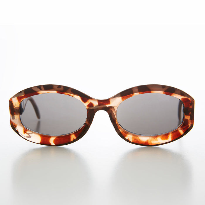 SUNGLASS MUSEUM Thick Wide Frame with Chain Link Temples - Lyric