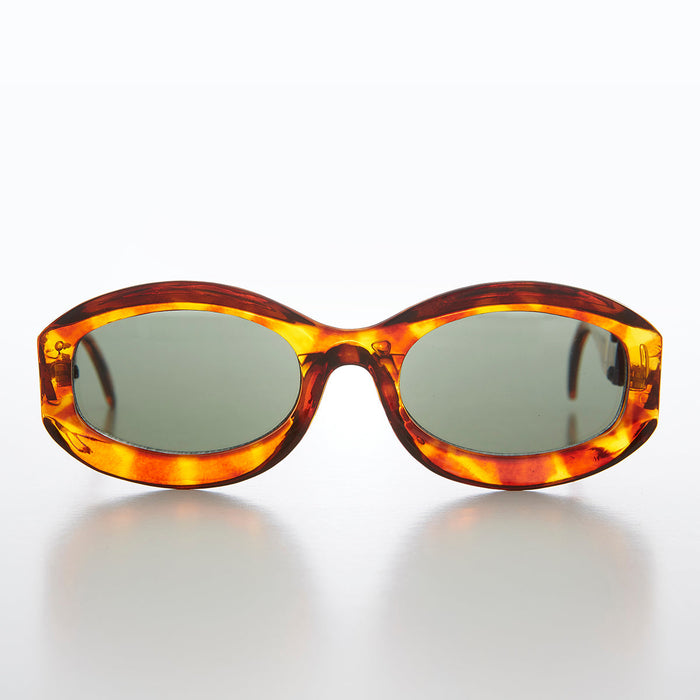 SUNGLASS MUSEUM Thick Wide Frame with Chain Link Temples - Lyric