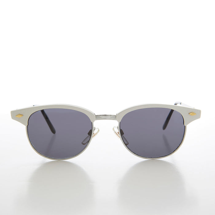 SUNGLASS MUSEUM Sleek Silver Half Frame Vintage Sunglass - Minsky