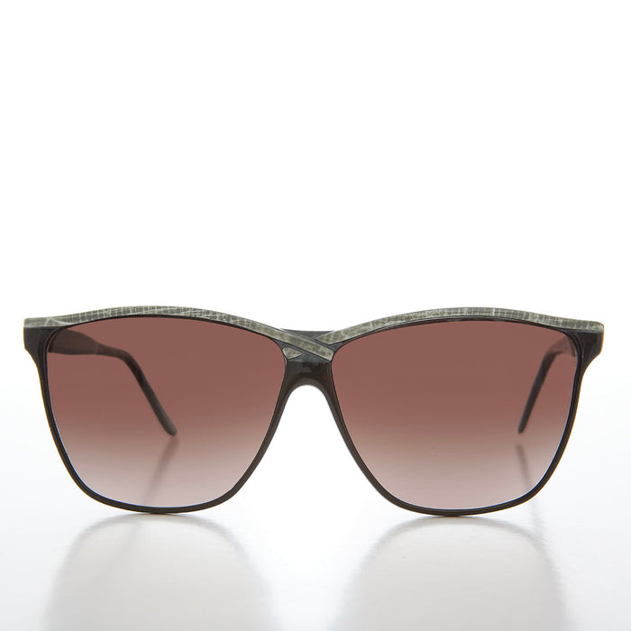 SUNGLASS MUSEUM Classic Full Coverage Women's Sunglasses - Mitzy