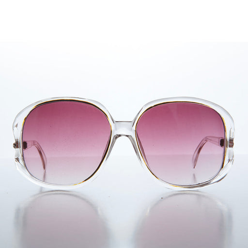 image of sunglasses model SUNGLASS MUSEUM Oversized 1980s Vintage Woman's Chic Sunglass - Loni